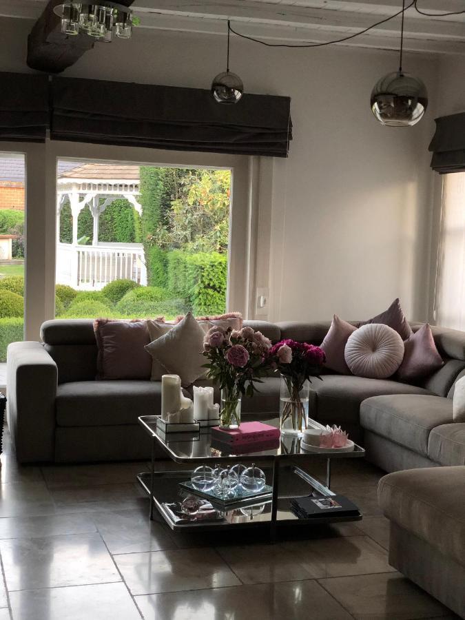 Bed and Breakfast Jardin Du Marais Froyennes Екстер'єр фото