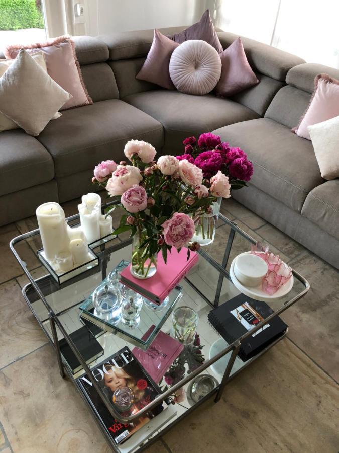 Bed and Breakfast Jardin Du Marais Froyennes Екстер'єр фото
