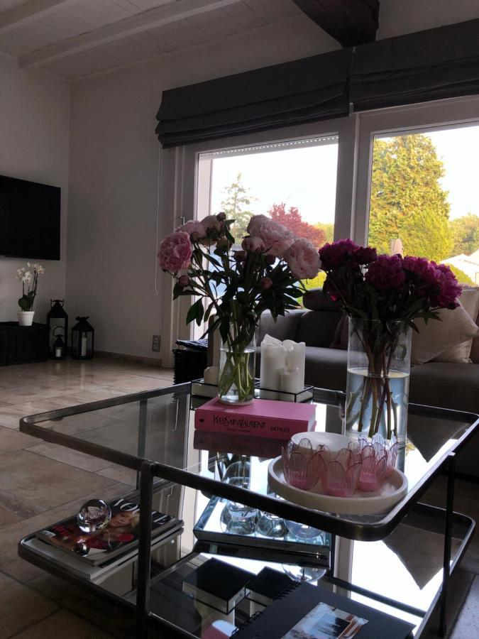 Bed and Breakfast Jardin Du Marais Froyennes Екстер'єр фото